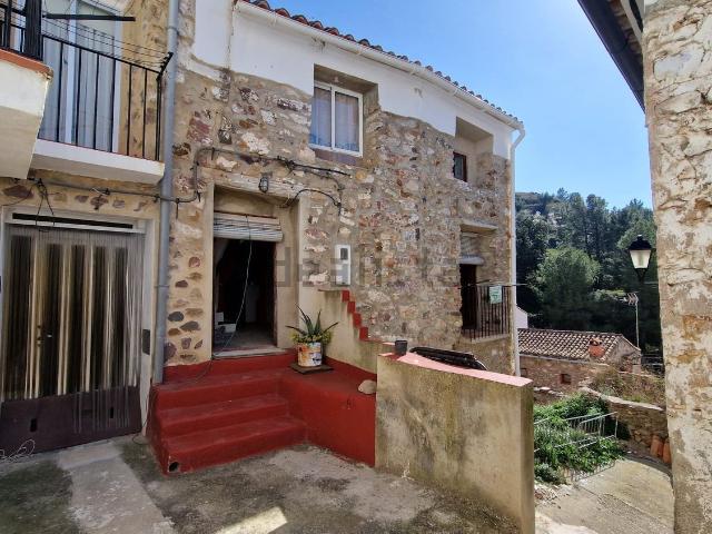 Chalet, Higueras
