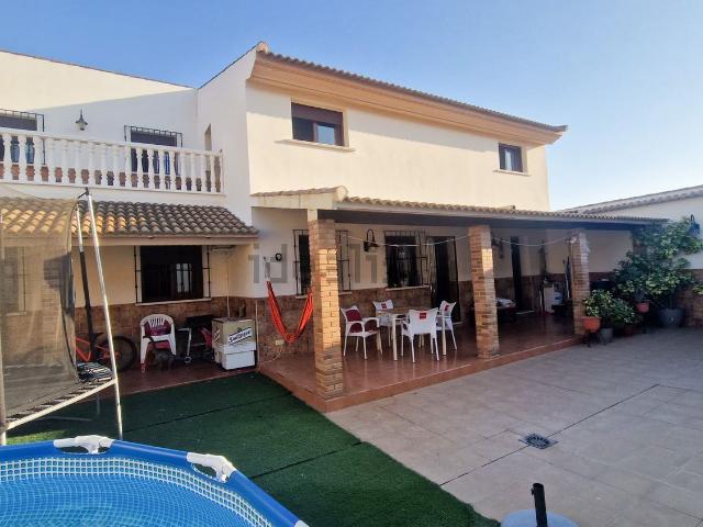 Chalet, Humilladero