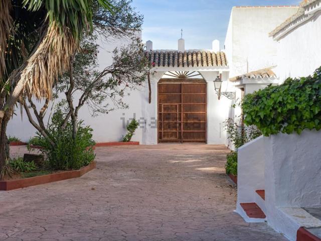 Chalet, Humilladero