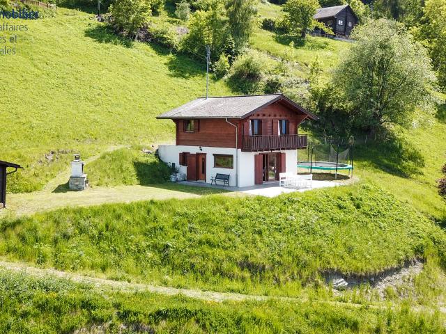 Chalet in einem Zweithaus, 5 Minuten von Veysonnaz und der Piste de l'Ours entfernt