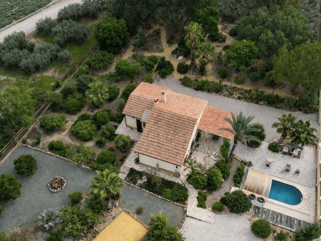 Chalet independiente a 7 minutos de Lorca, con piscina priva. 200m² Lorca