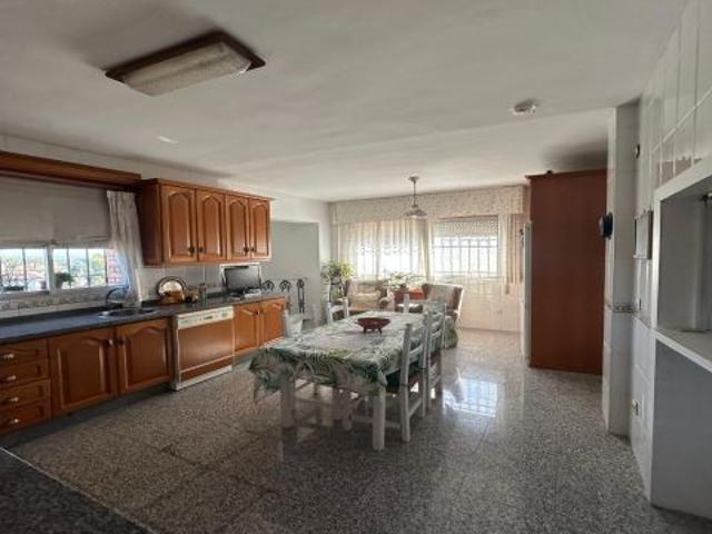 CHALET INDEPENDIENTE CON ENCANTO EN LA ZONA DEL CALASANCIO