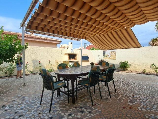 Chalet Independiente con Parcela de 500 m2 en Ciudad Quesada Alicante