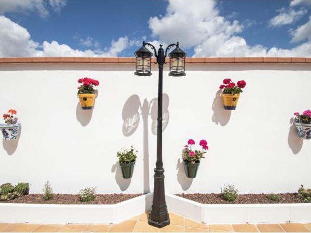 CHALET INDEPENDIENTE CON PISCINA