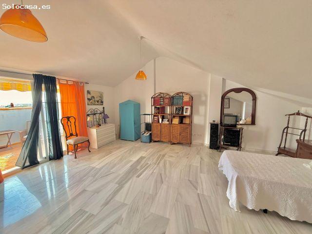 Chalet independiente en Torreblanca, Fuengirola con piscina, garaje y buhardilla | Costa del Sol