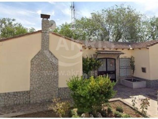 Chalet Independiente en Turleque