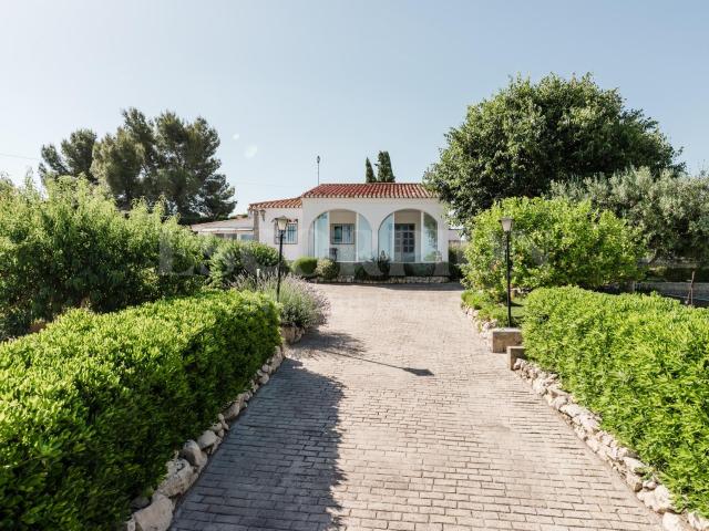 CHALET INDEPENDIENTE EN UB LOMA DE LOS CABALLEROS GODELLETA