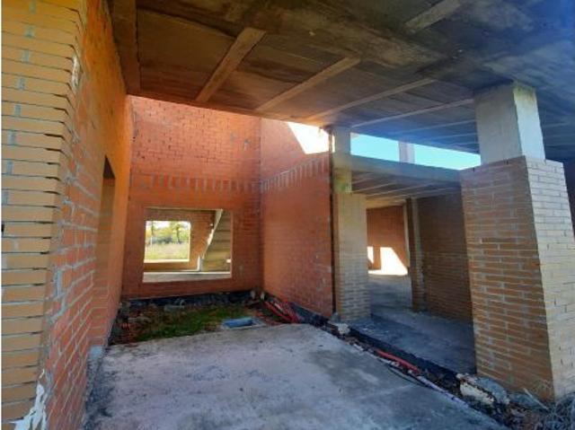 CHALET INDEPENDIENTE EN VENTA EN ALDEAMAYOR DE SAN MARTIN