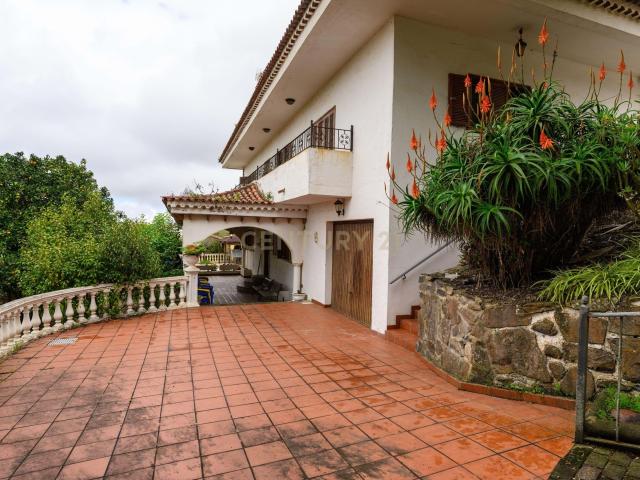 Chalet independiente en venta en Lo Blanco, junto al barrio de San José del Álamo