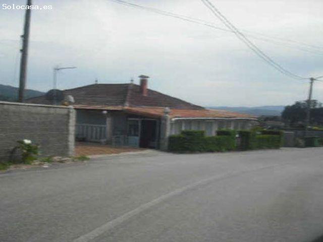 Chalet independiente en venta, FONTELA CACHAROL, Campo Lameiro, Pontevedra. EN SITUACION ESPECIAL