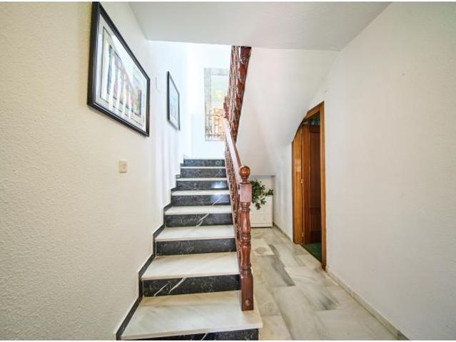 Chalet independiente en Villa de OTURA