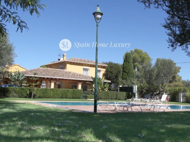 Chalet Independiente en Bétera