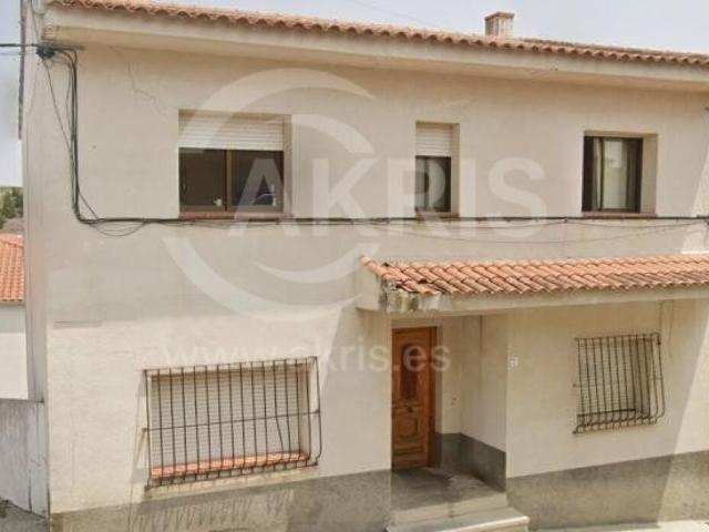 Chalet Independiente en Borox