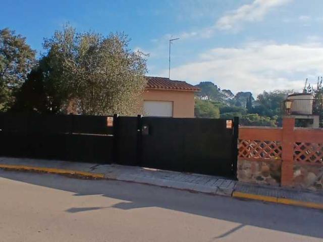 Chalet independiente en C/ del Mig Lliçà de Vall Barcelona