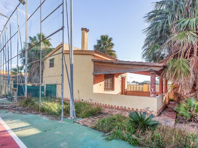 Chalet independiente en C/ Levante Clevant Castellón