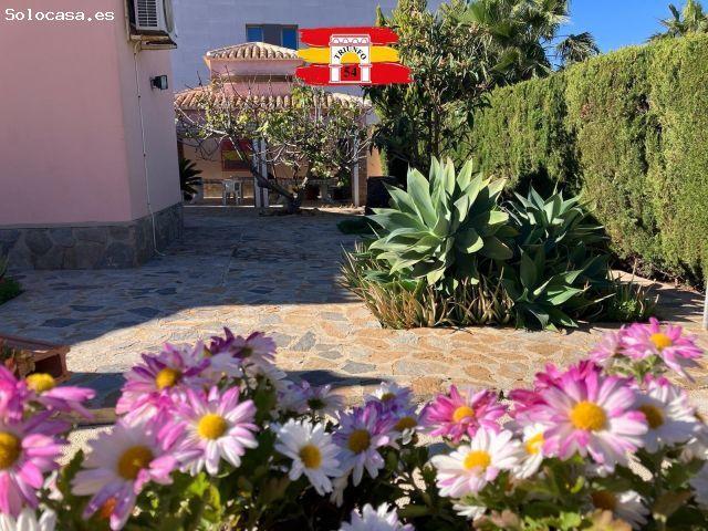 Chalet independiente en Cabo Roig
