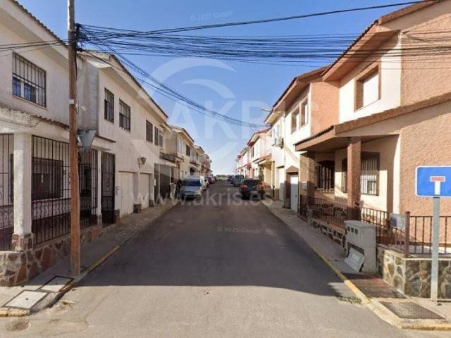 Chalet Independiente en Cedillo Del Condado