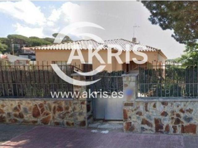 Chalet Independiente en Dosrius