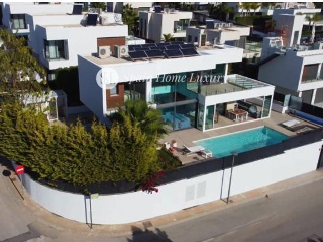 Chalet Independiente en Finestrat