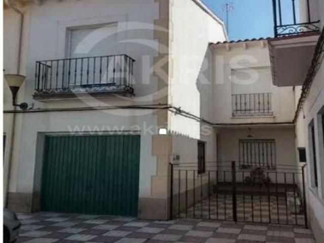 Chalet Independiente en La Villa de Don Fadrique