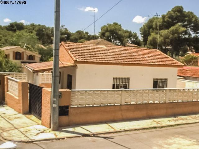 Chalet independiente en La Cañada Paterna Valencia