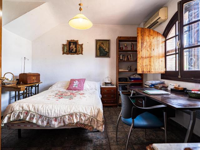 Chalet independiente en Las Almenas, Tomares