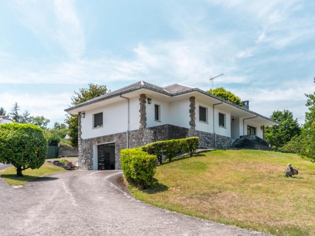 CHALET INDEPENDIENTE EN LATORES OVIEDO
