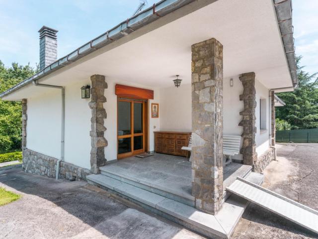 CHALET INDEPENDIENTE EN LATORES OVIEDO