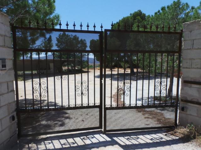 Chalet independiente en Les Camarilles Pinoso Alicante