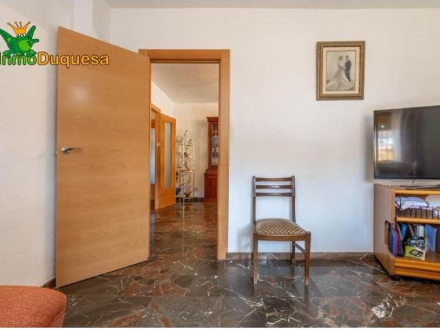 Chalet independiente en Otura con piscina
