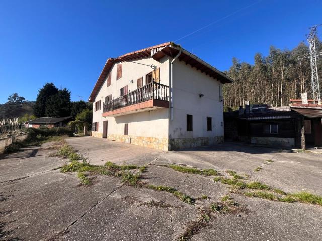 Chalet independiente en Piélagos Cantabria