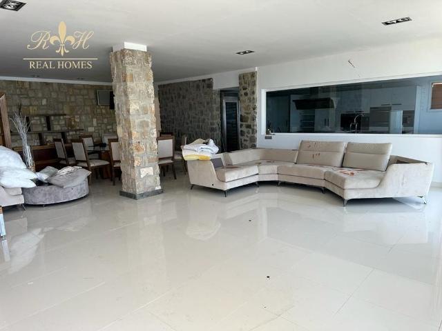 Chalet independiente en primera linea del Albir