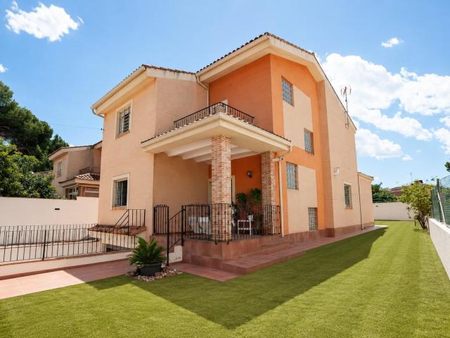 Chalet independiente exclusivo en La Eliana