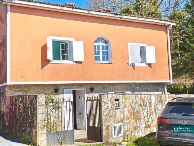CHALET INDEPENDIENTE PARA REFORMAR, CON GARAJE Y JARDIN, EN LA ZONA DE ROXOS