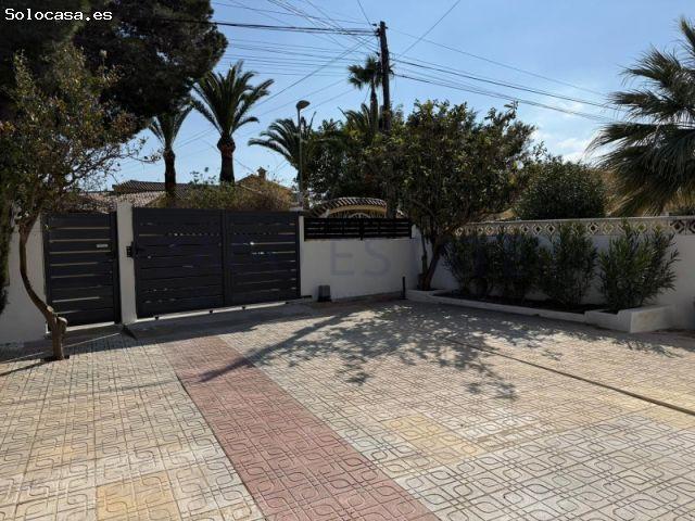Chalet independiente, reformado a estrenar en La Nucia! Terraza, SOLARIUM y
