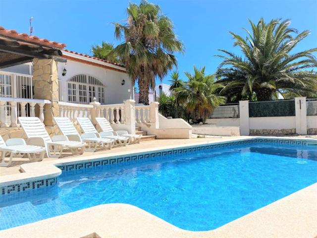 Chalet con piscina privada