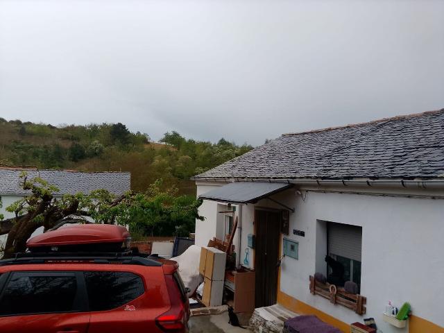 Chalet individual en venta, Villar de los Barrios, León