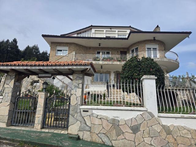 Chalet individual en venta, Viveiro, Lugo