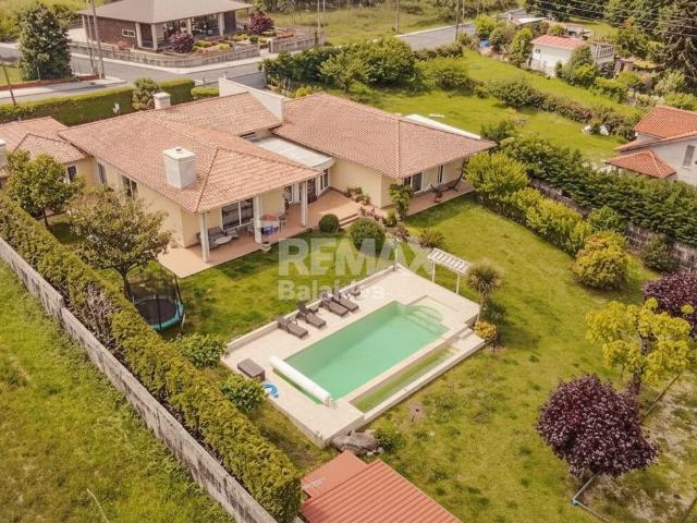 Chalet individual en venta, A Cañiza, Pontevedra