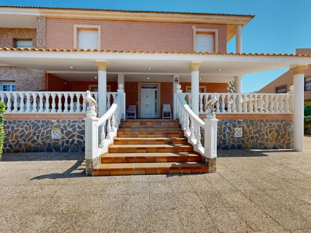 Chalet individual en venta, Alumbres, Murcia