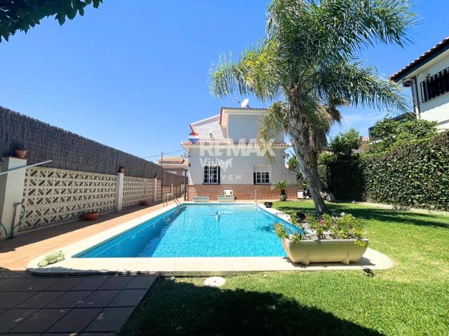 Chalet individual en venta, Calafell, Tarragona