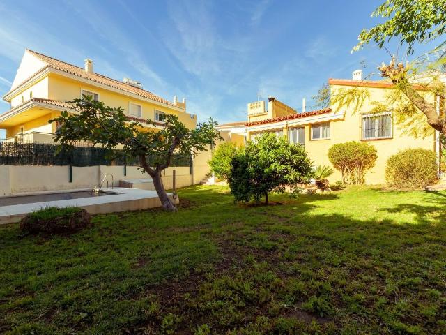 Chalet individual en venta, Fuengirola, Málaga