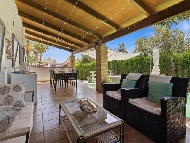 Chalet individual en venta, La Pobla de Vallbona, Valencia/València