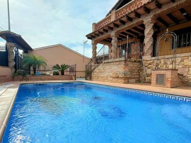 Chalet individual en alquiler Elx Elche Alicante Alacant