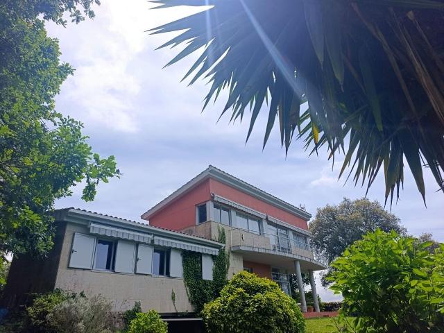 Chalet individual en alquiler, Nigrán, Pontevedra