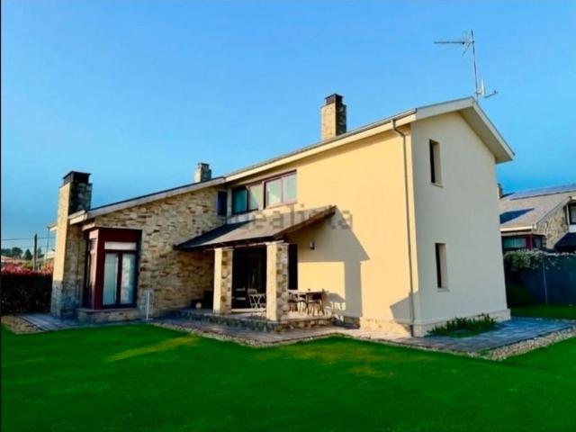 Chalet individual en alquiler, Oleiros, La Coruña