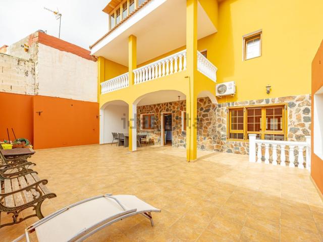 Chalet, Ingenio