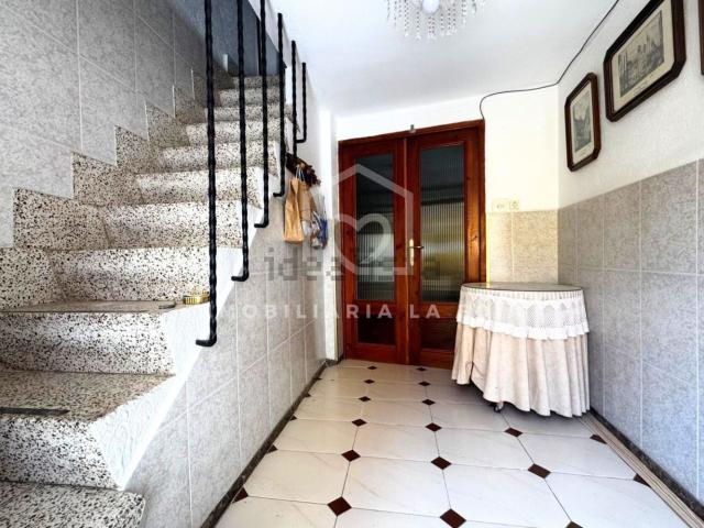Chalet, Ibi