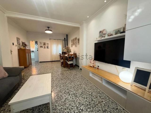Chalet, Ibi