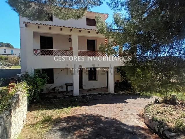 Chalet, Ibi